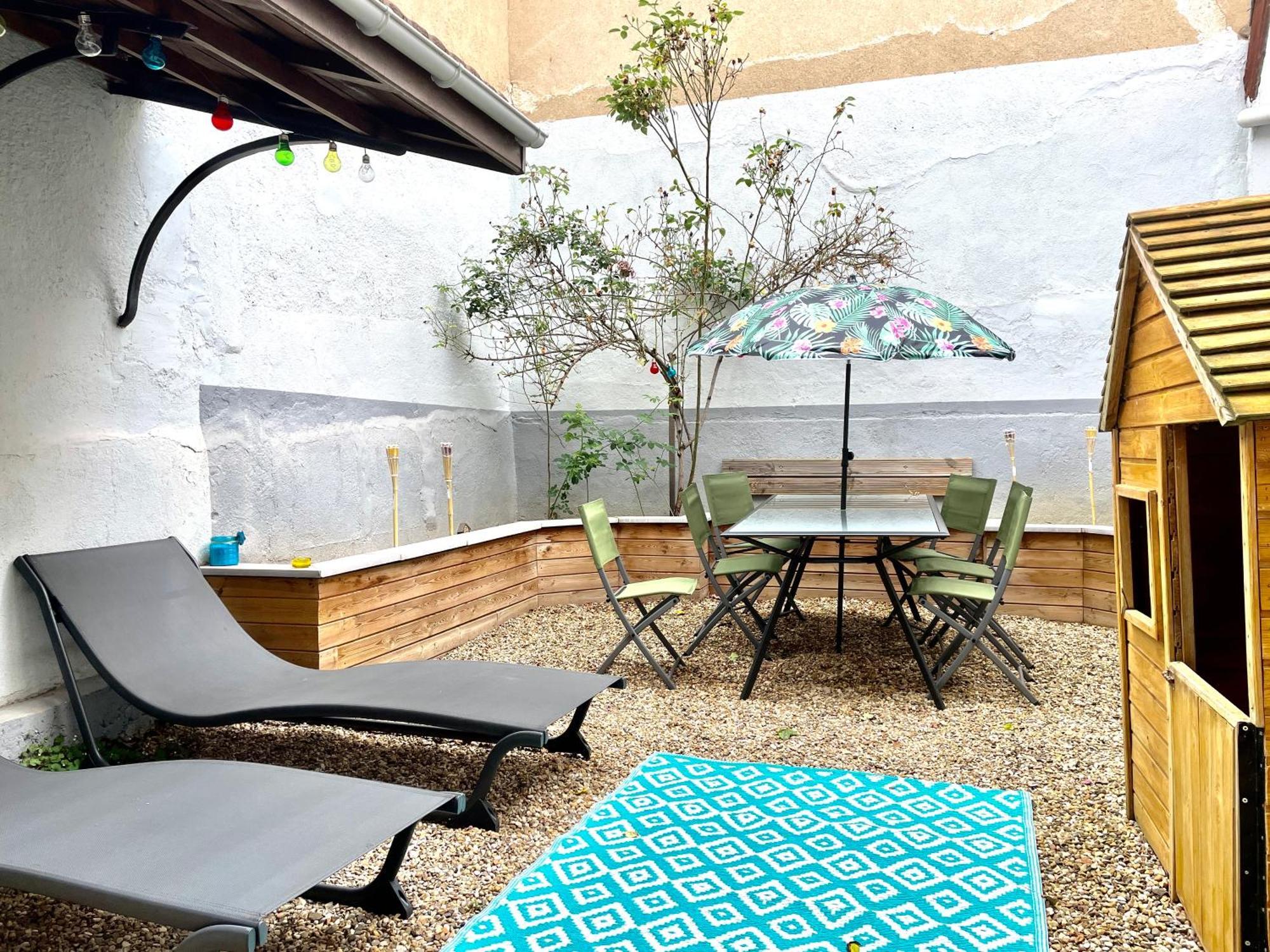 Le Petit Jardinet De Tarare公寓 外观 照片